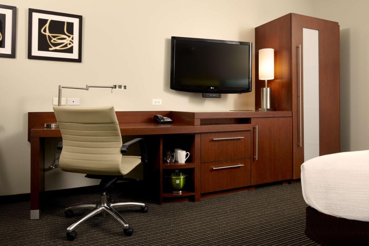 Hyatt Place Detroit/Royal Oak Esterno foto